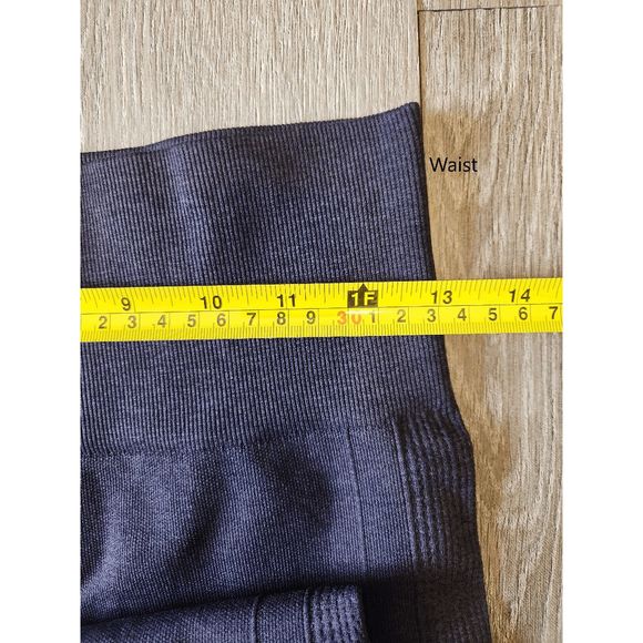 Lululemon Ebb To Street Pant Size 6 EUC - Picture 9 of 13